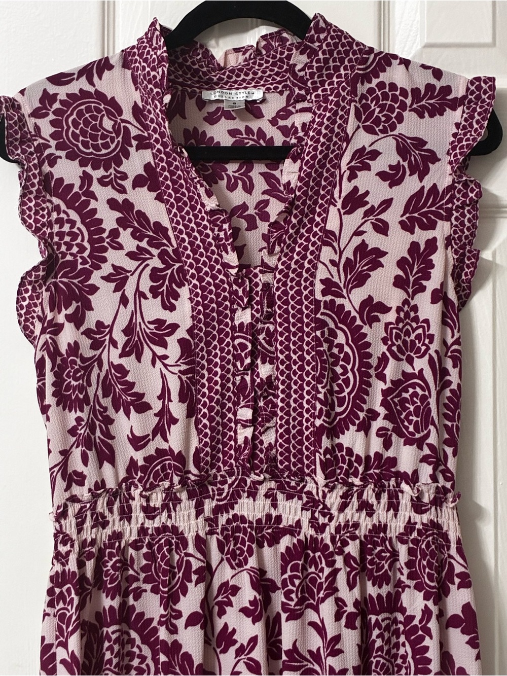 London Style Cream Maxi Dress with Plum Floral Print - Picture 8 of 12